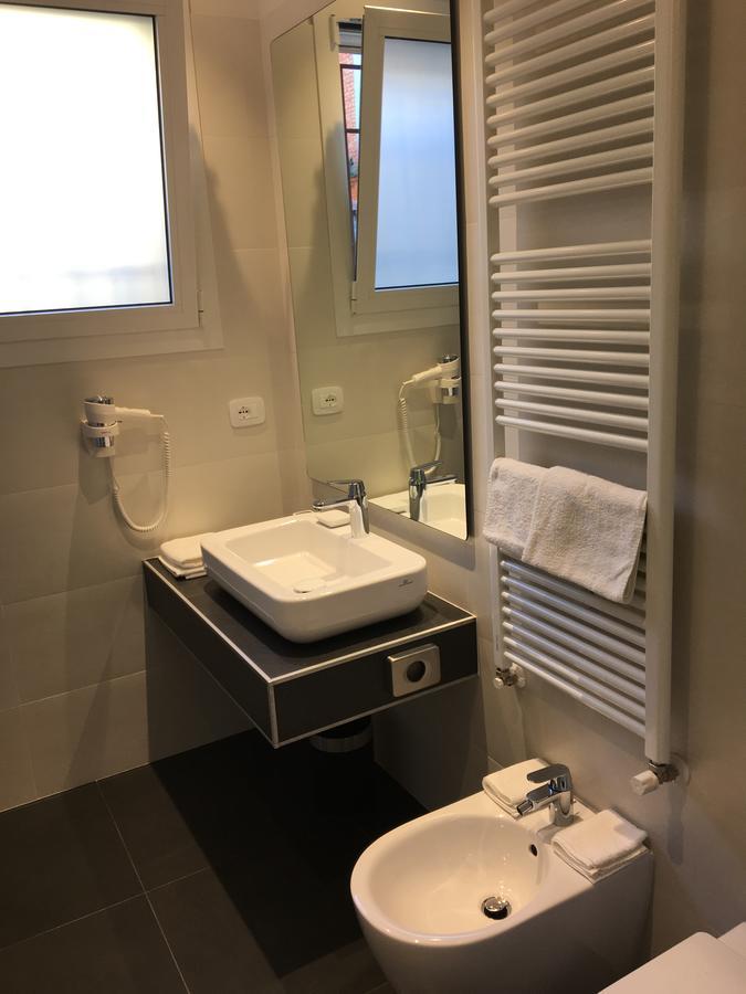 Studio 27 Ferrara Luaran gambar