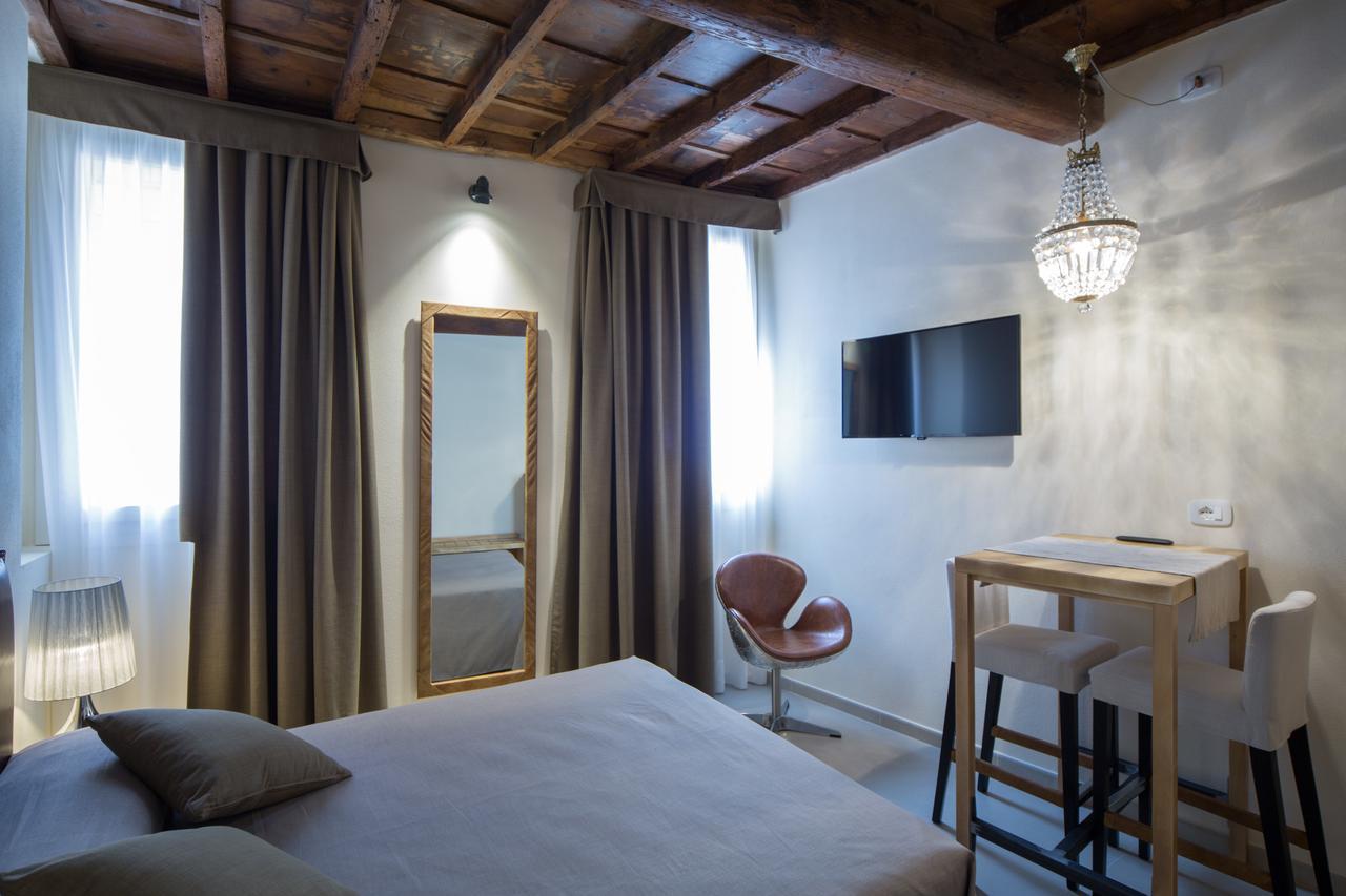 Studio 27 Ferrara Luaran gambar